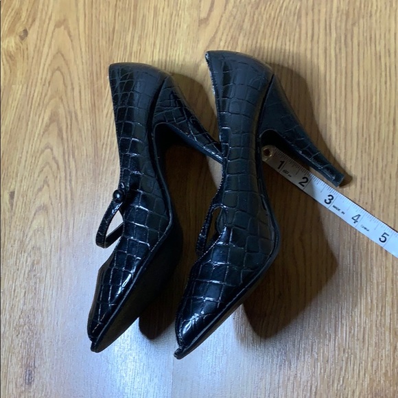 Unlisted Black Patent Leather Heels Peep toe Size8 - Picture 5 of 10